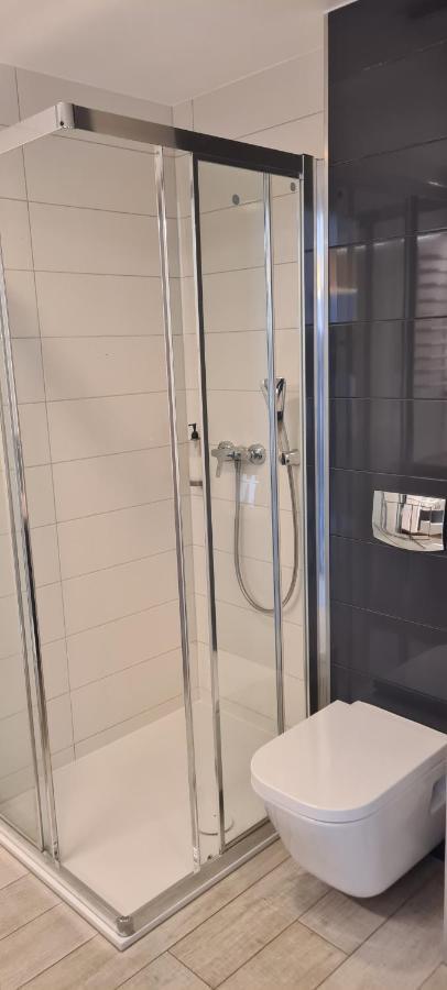 Apartamenty Czarna Gora S8 Sienna  Εξωτερικό φωτογραφία